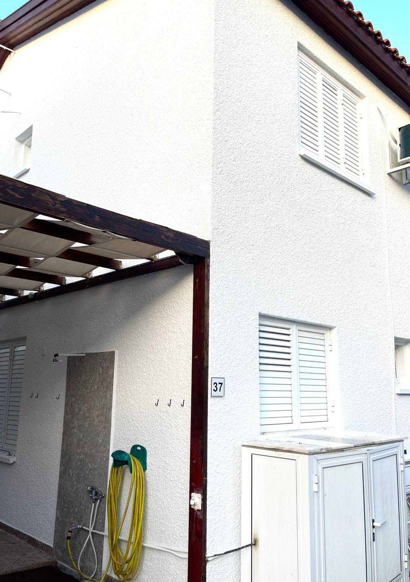 The Mediterranean Sea At Your Doorstep!! Meneou Exterior photo